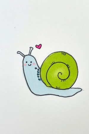 Um desenho fofo do 89 Desenhos mostra um caracol sorridente com uma concha verde e um coração rosa flutuando acima de sua cabeça.