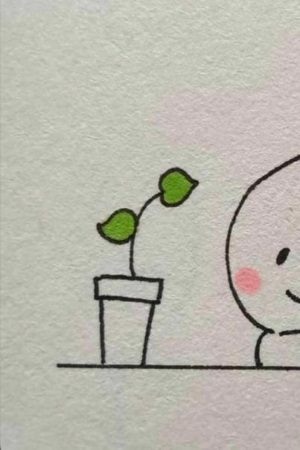 Para desenhar - Um desenho simples mostra um personagem redondo com um pequeno broto na cabeça, sorrindo e olhando para uma planta em vaso com duas folhas. Desenhar esta cena encantadora pode fazer parte da sua coleção Desenhos Fáceis.