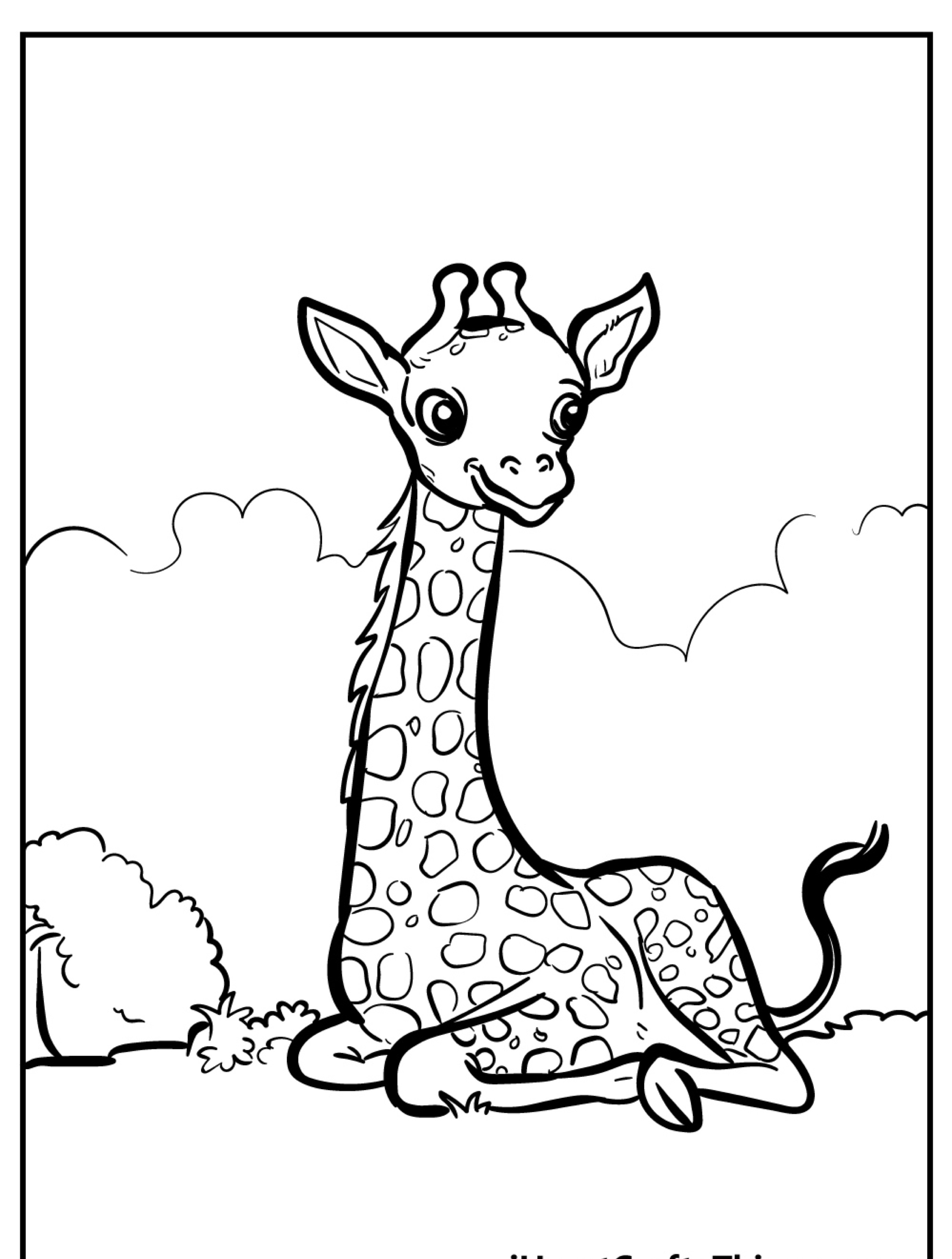 Um desenho fofo de uma girafa sentada na grama com árvores e nuvens ao fundo, perfeito para colorir.