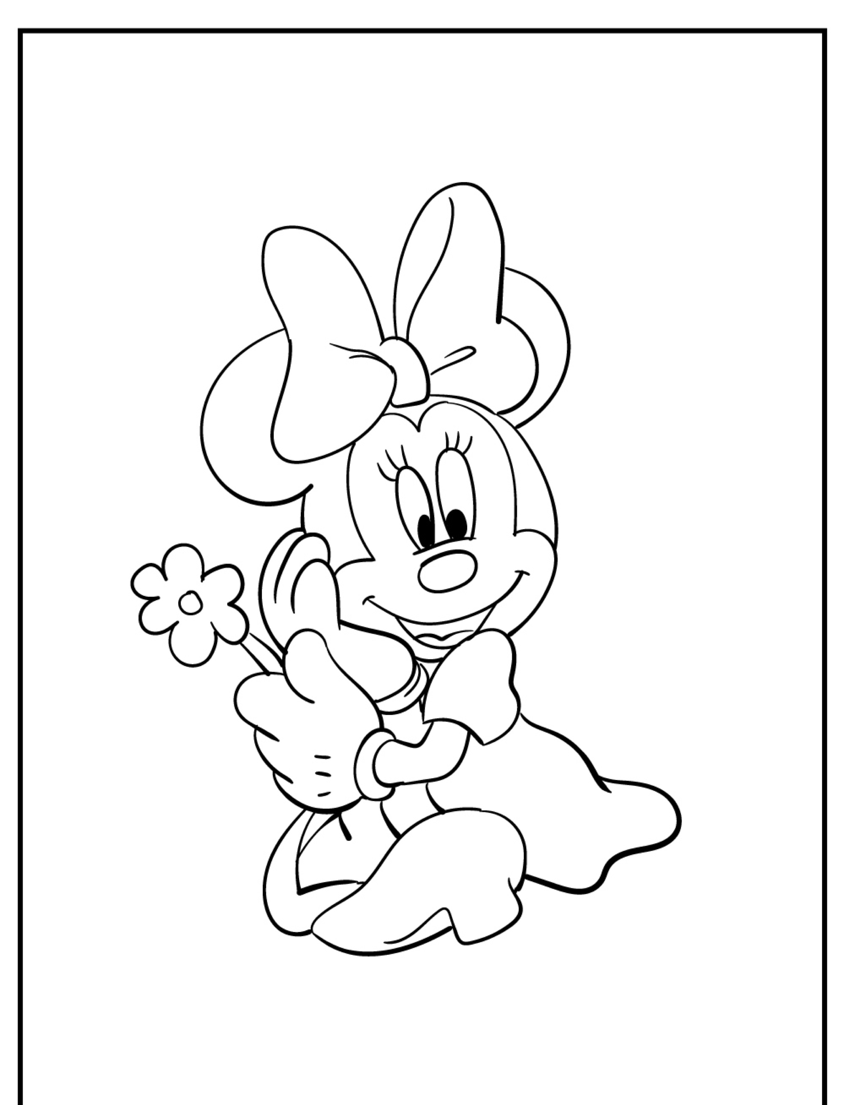 Um desenho para colorir da Minnie sentada com um grande laço, segurando uma flor e sorrindo.