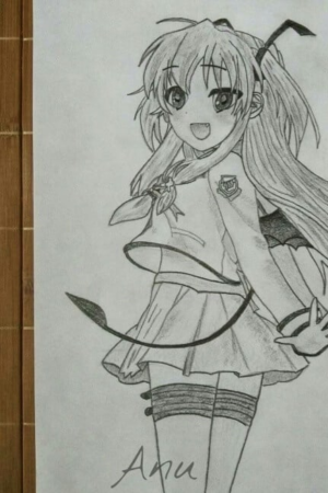 Uma garota de anime desenhada a lápis com cabelos longos, vestindo um uniforme escolar e segurando um sorriso, com "Ayu" escrito na parte inferior. O desenho delicado captura sua essência juvenil perfeitamente. Para desenhar -