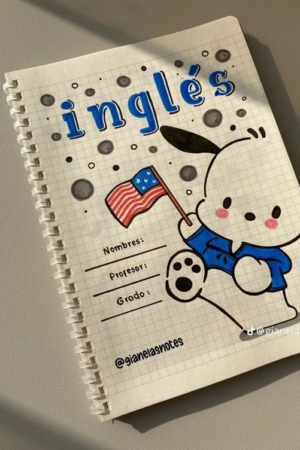 Capa de caderno decorada com desenho de personagem de desenho animado e bandeira americana, etiquetada para aula de inglês com espaços para nome, professor e série.