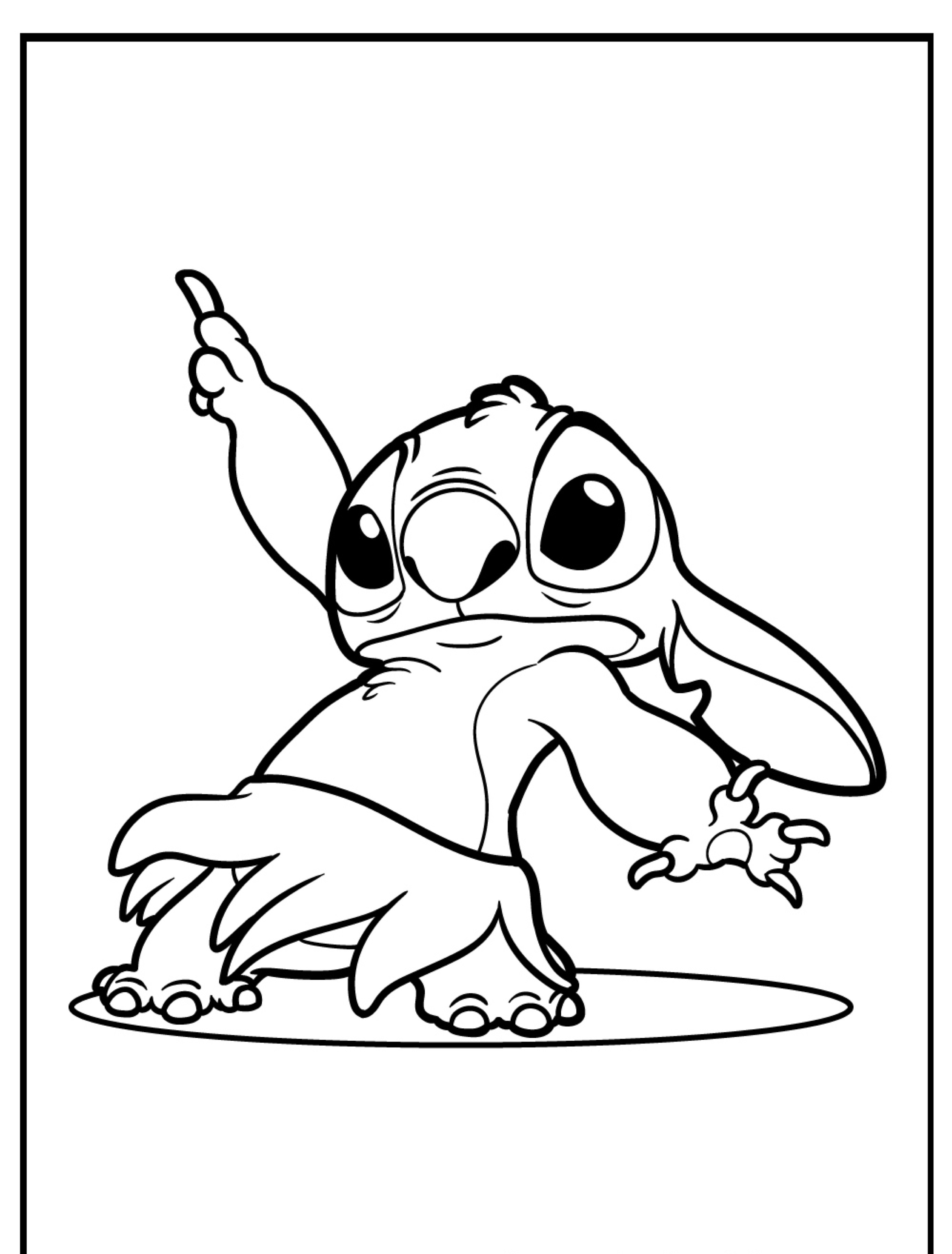 Uma criatura de desenho animado com olhos e orelhas grandes está de pé, com um braço para cima e o outro para frente, em uma pose dinâmica. Parece pronta para a ação, perfeita para fãs de Desenhos do Stitch colorirem e darem vida com tons vibrantes.